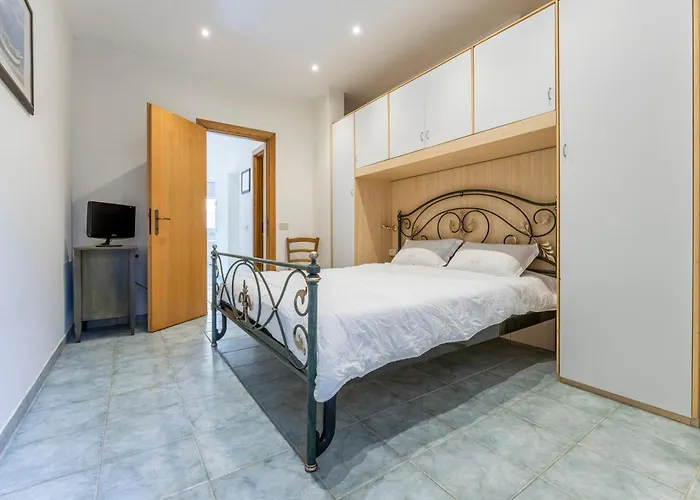 Casa Verdi, Holiday, Near The - Viareggio, Toscana Апартаменты Виареджо